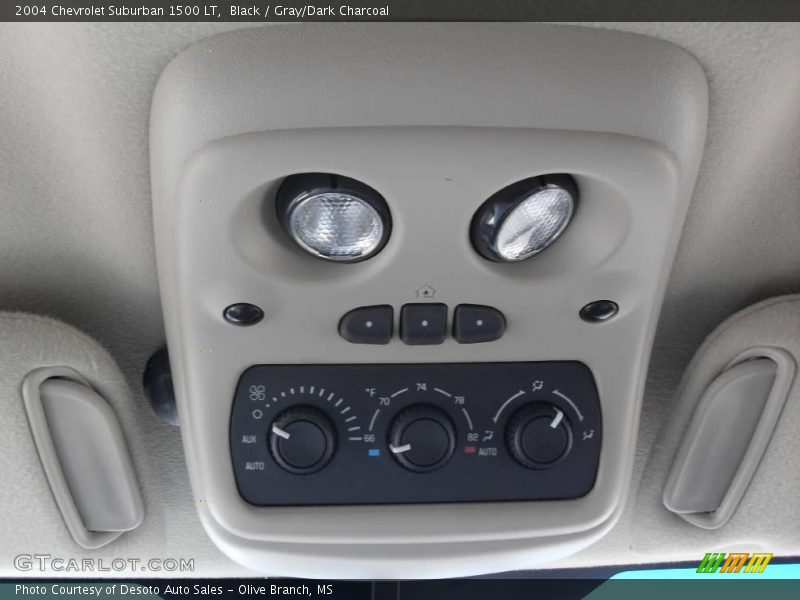 Black / Gray/Dark Charcoal 2004 Chevrolet Suburban 1500 LT