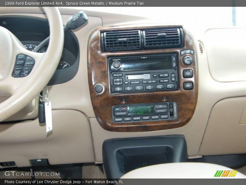 Spruce Green Metallic / Medium Prairie Tan 1999 Ford Explorer Limited 4x4