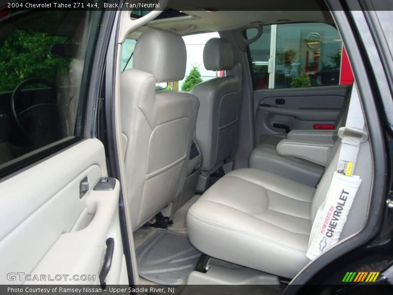Black / Tan/Neutral 2004 Chevrolet Tahoe Z71 4x4