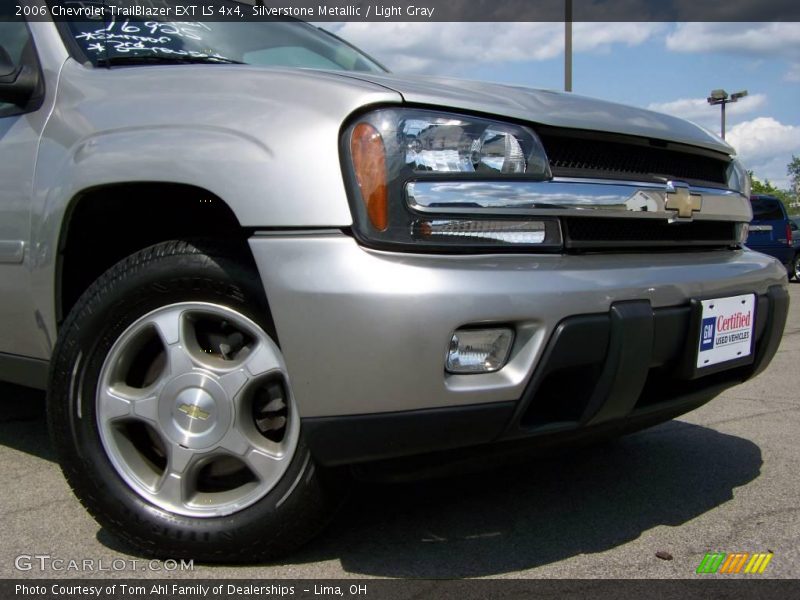 Silverstone Metallic / Light Gray 2006 Chevrolet TrailBlazer EXT LS 4x4