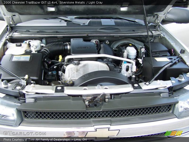 Silverstone Metallic / Light Gray 2006 Chevrolet TrailBlazer EXT LS 4x4