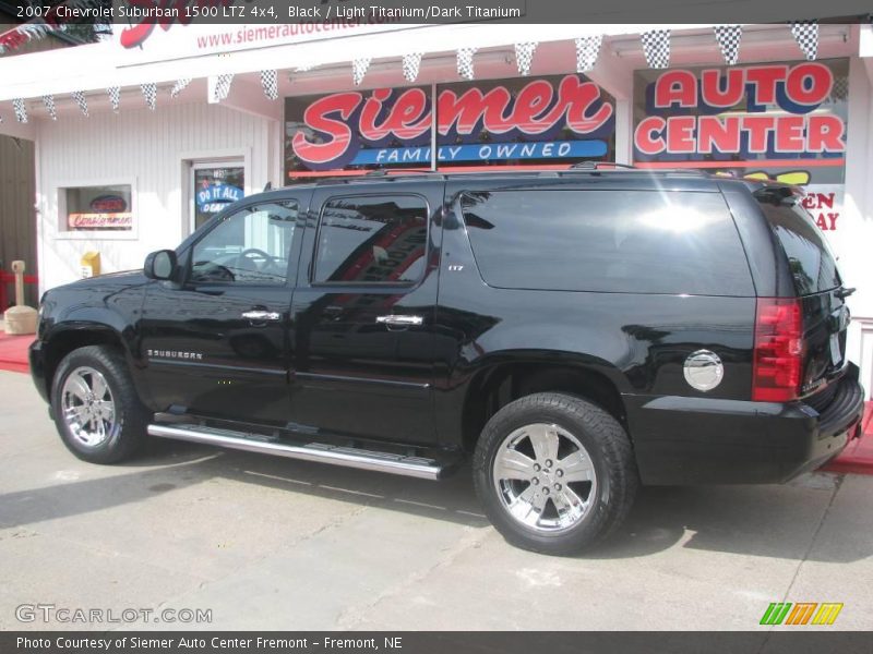Black / Light Titanium/Dark Titanium 2007 Chevrolet Suburban 1500 LTZ 4x4