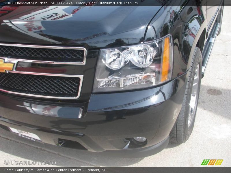 Black / Light Titanium/Dark Titanium 2007 Chevrolet Suburban 1500 LTZ 4x4