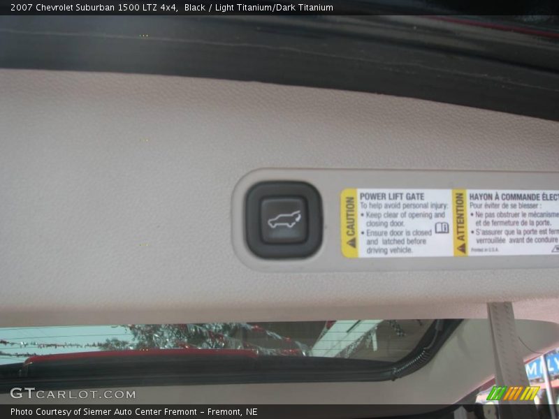 Black / Light Titanium/Dark Titanium 2007 Chevrolet Suburban 1500 LTZ 4x4
