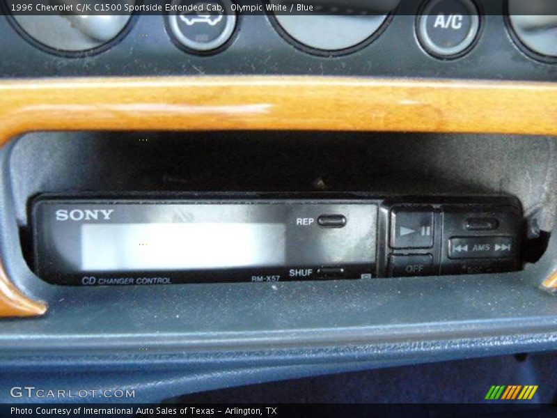 Olympic White / Blue 1996 Chevrolet C/K C1500 Sportside Extended Cab