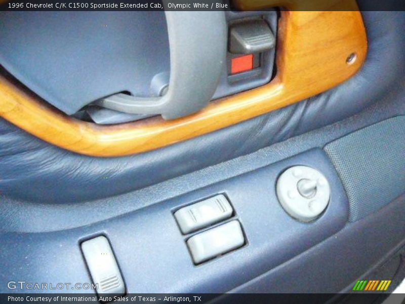 Olympic White / Blue 1996 Chevrolet C/K C1500 Sportside Extended Cab