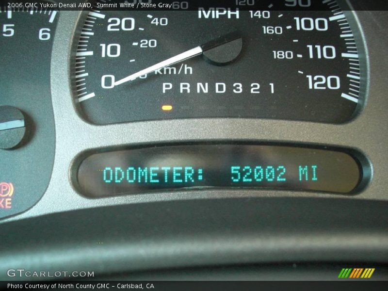 Summit White / Stone Gray 2006 GMC Yukon Denali AWD