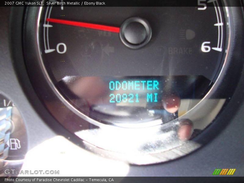Silver Birch Metallic / Ebony Black 2007 GMC Yukon SLT