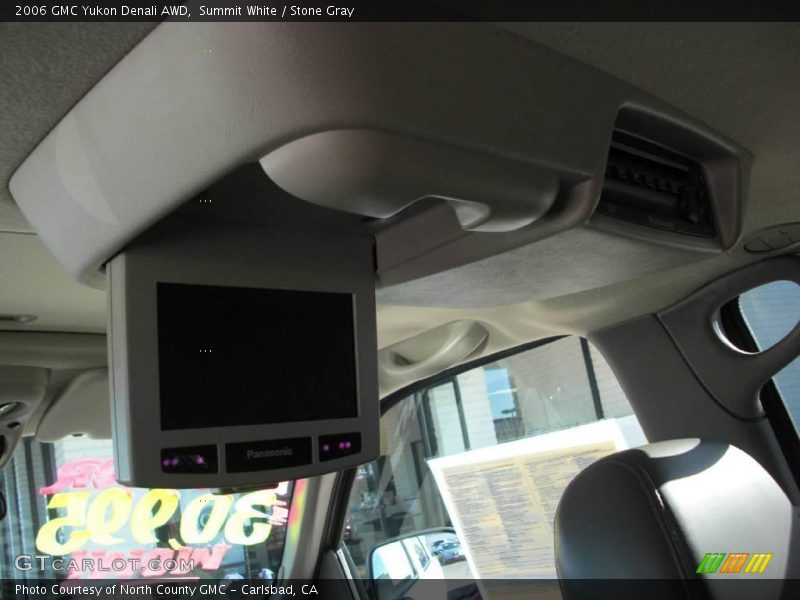 Summit White / Stone Gray 2006 GMC Yukon Denali AWD