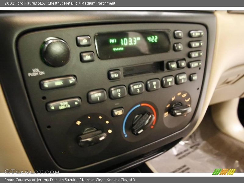 Chestnut Metallic / Medium Parchment 2001 Ford Taurus SES