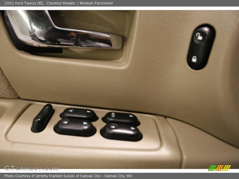 Chestnut Metallic / Medium Parchment 2001 Ford Taurus SES