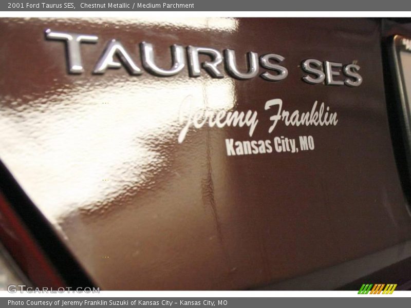 Chestnut Metallic / Medium Parchment 2001 Ford Taurus SES