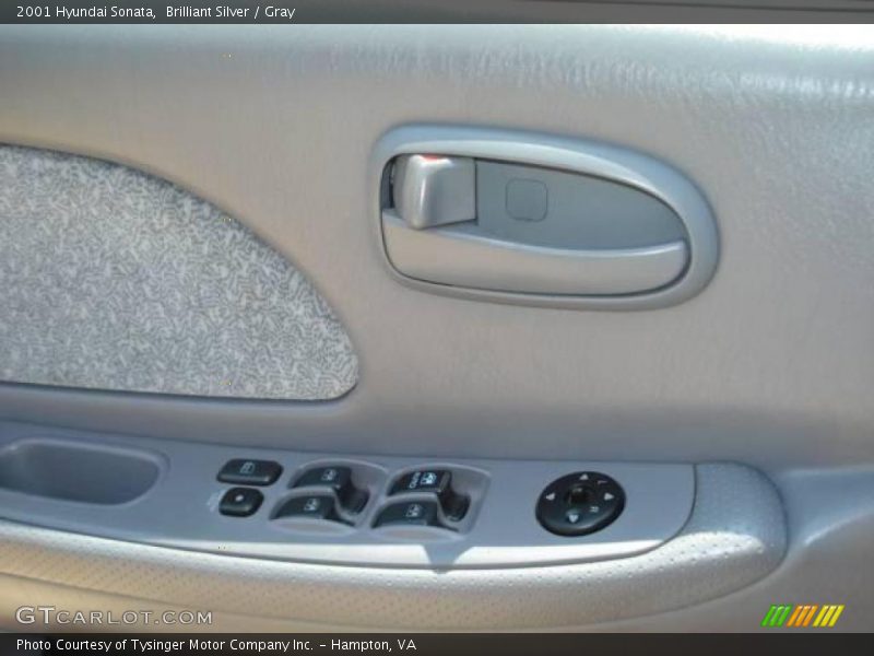 Brilliant Silver / Gray 2001 Hyundai Sonata