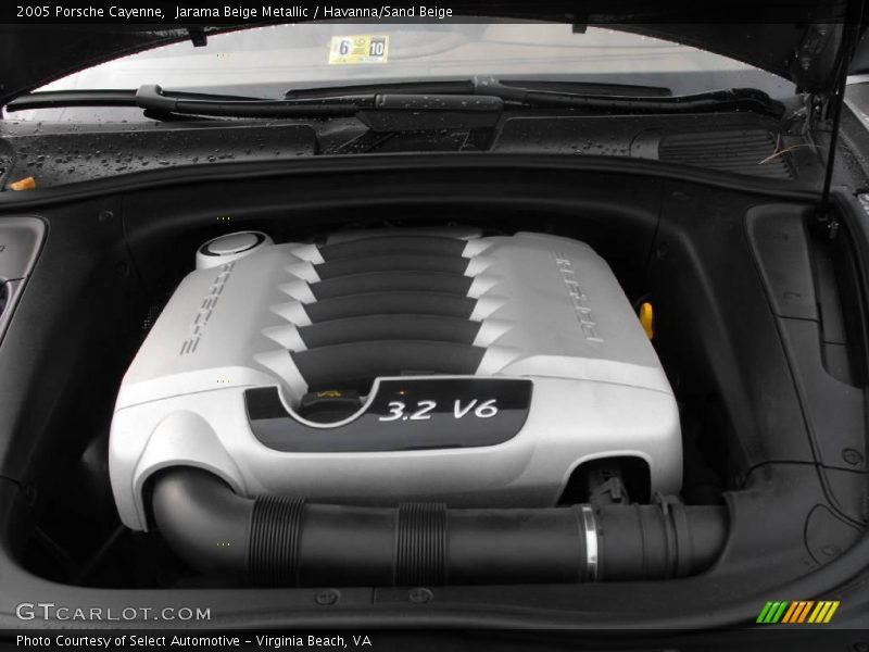 Jarama Beige Metallic / Havanna/Sand Beige 2005 Porsche Cayenne
