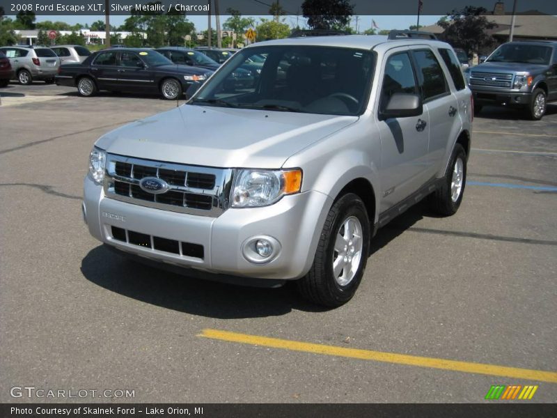 Silver Metallic / Charcoal 2008 Ford Escape XLT
