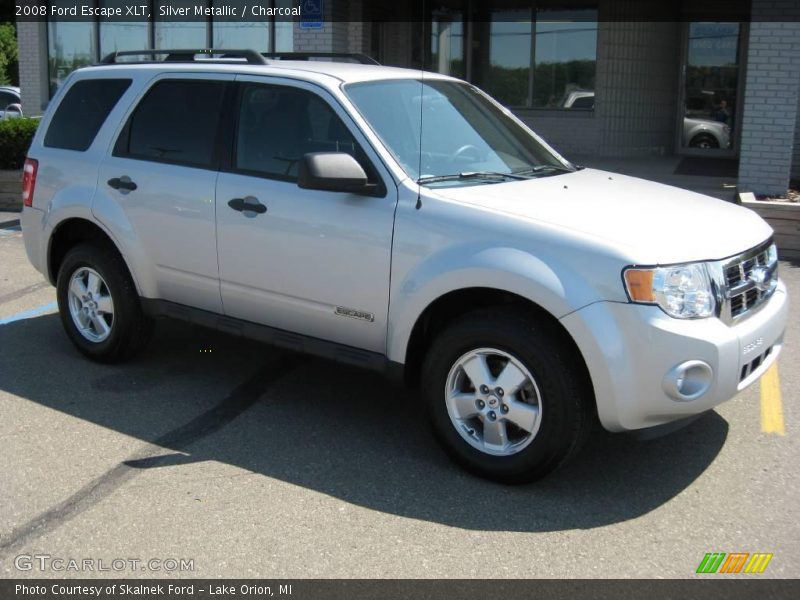 Silver Metallic / Charcoal 2008 Ford Escape XLT