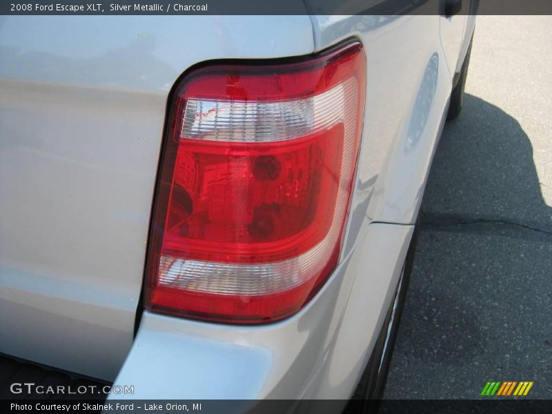 Silver Metallic / Charcoal 2008 Ford Escape XLT