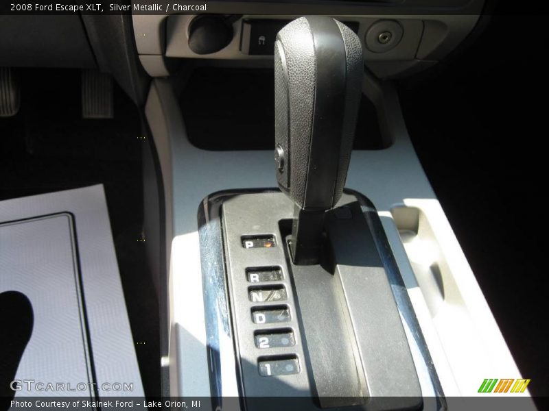 Silver Metallic / Charcoal 2008 Ford Escape XLT