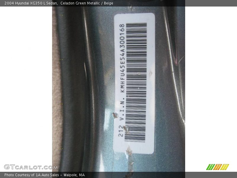 Celadon Green Metallic / Beige 2004 Hyundai XG350 L Sedan