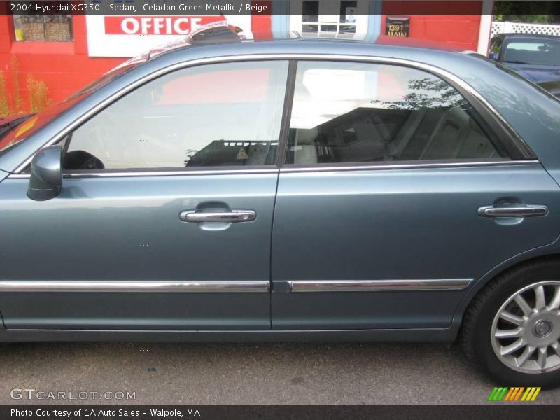 Celadon Green Metallic / Beige 2004 Hyundai XG350 L Sedan