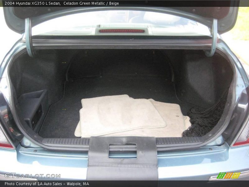 Celadon Green Metallic / Beige 2004 Hyundai XG350 L Sedan
