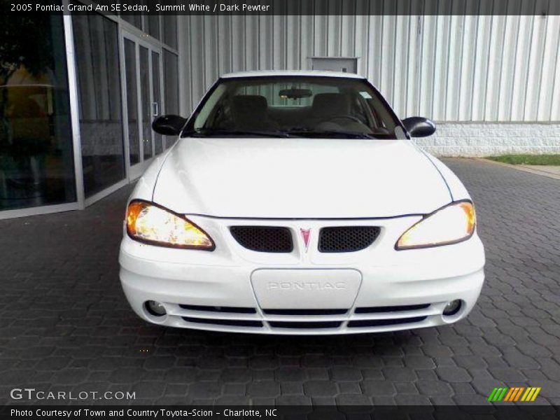 Summit White / Dark Pewter 2005 Pontiac Grand Am SE Sedan