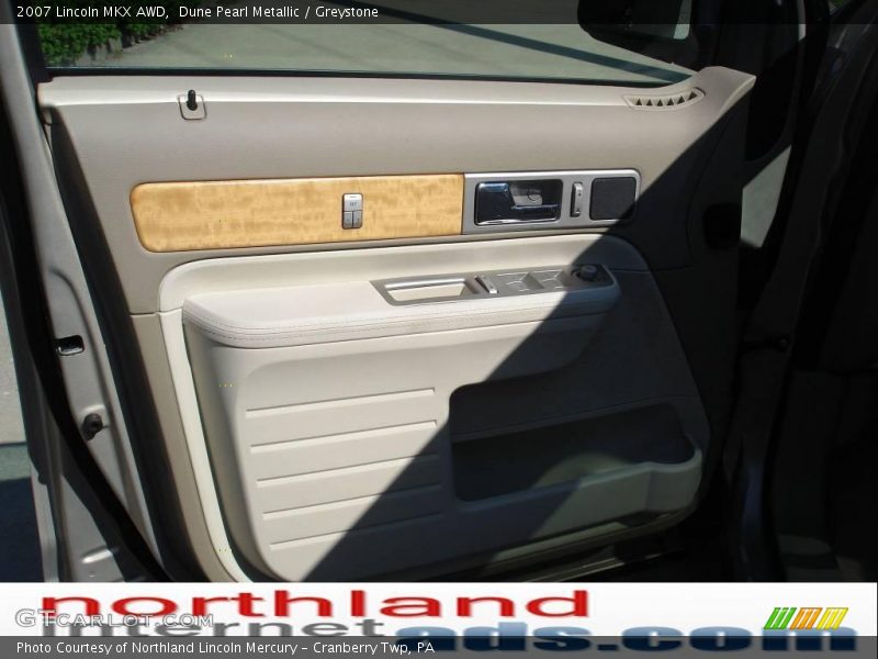 Dune Pearl Metallic / Greystone 2007 Lincoln MKX AWD