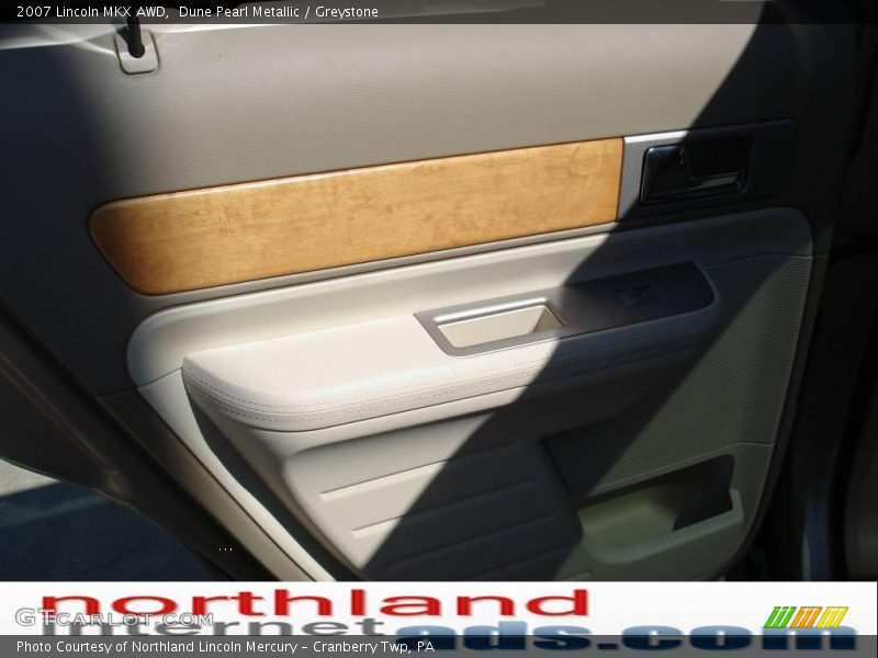 Dune Pearl Metallic / Greystone 2007 Lincoln MKX AWD