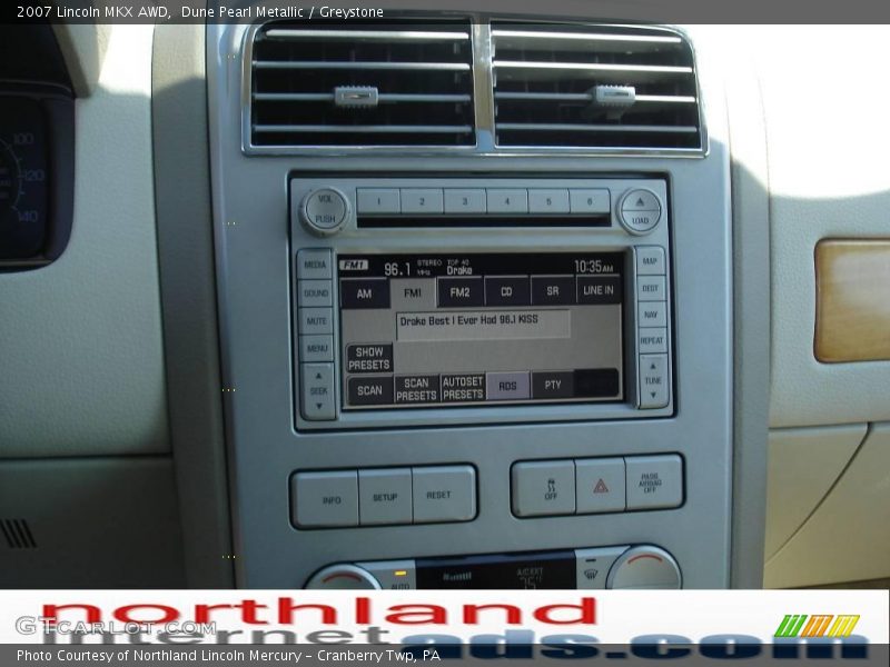 Dune Pearl Metallic / Greystone 2007 Lincoln MKX AWD