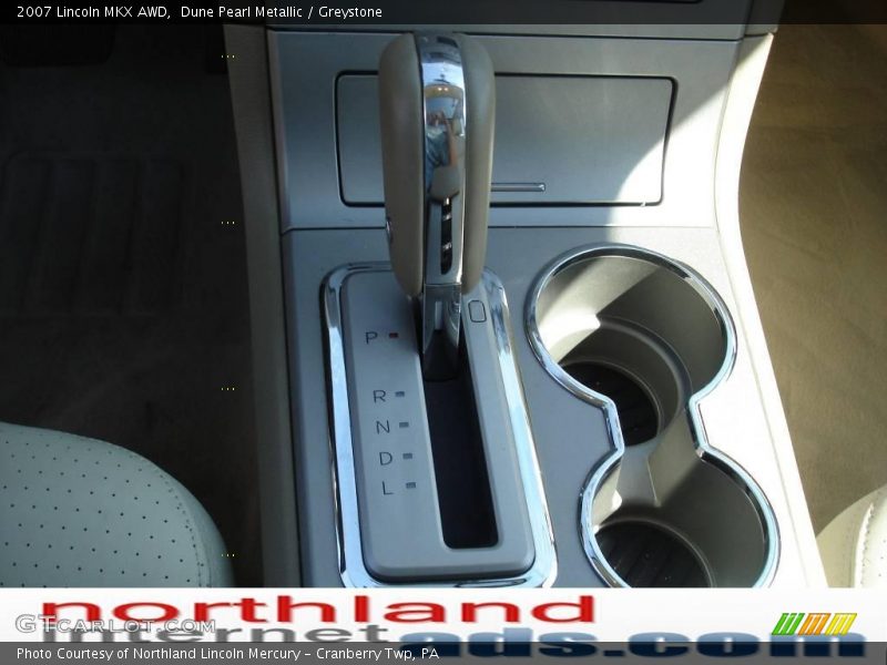 Dune Pearl Metallic / Greystone 2007 Lincoln MKX AWD