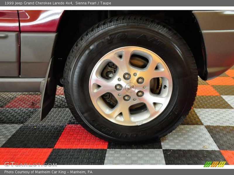 Sienna Pearl / Taupe 1999 Jeep Grand Cherokee Laredo 4x4