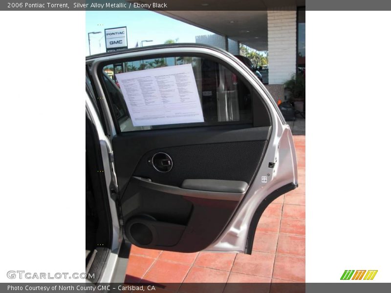 Silver Alloy Metallic / Ebony Black 2006 Pontiac Torrent