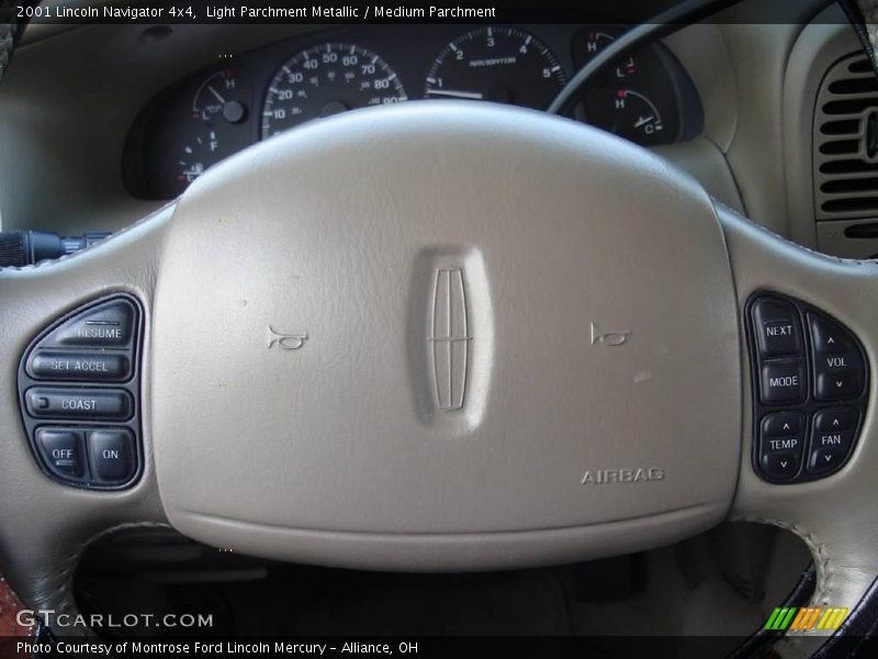 Light Parchment Metallic / Medium Parchment 2001 Lincoln Navigator 4x4