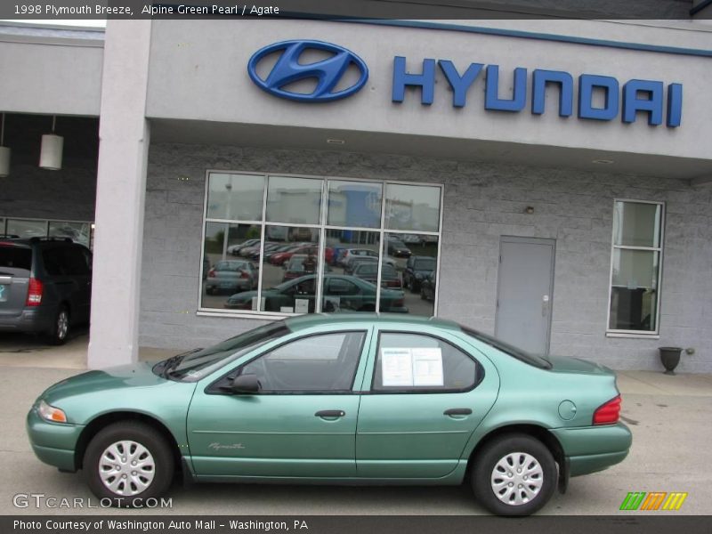 Alpine Green Pearl / Agate 1998 Plymouth Breeze