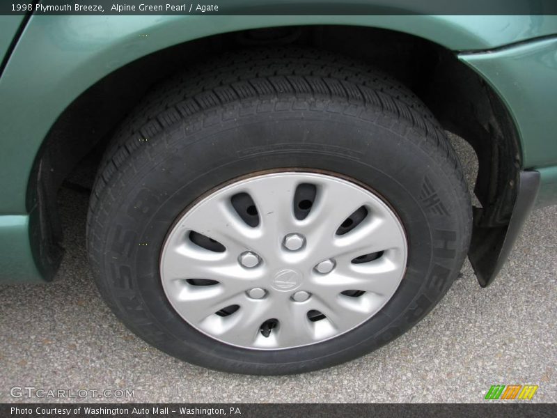 Alpine Green Pearl / Agate 1998 Plymouth Breeze