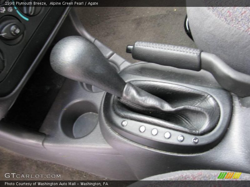 Alpine Green Pearl / Agate 1998 Plymouth Breeze