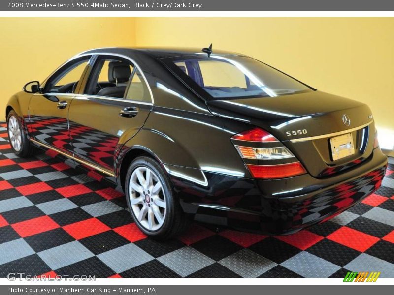 Black / Grey/Dark Grey 2008 Mercedes-Benz S 550 4Matic Sedan