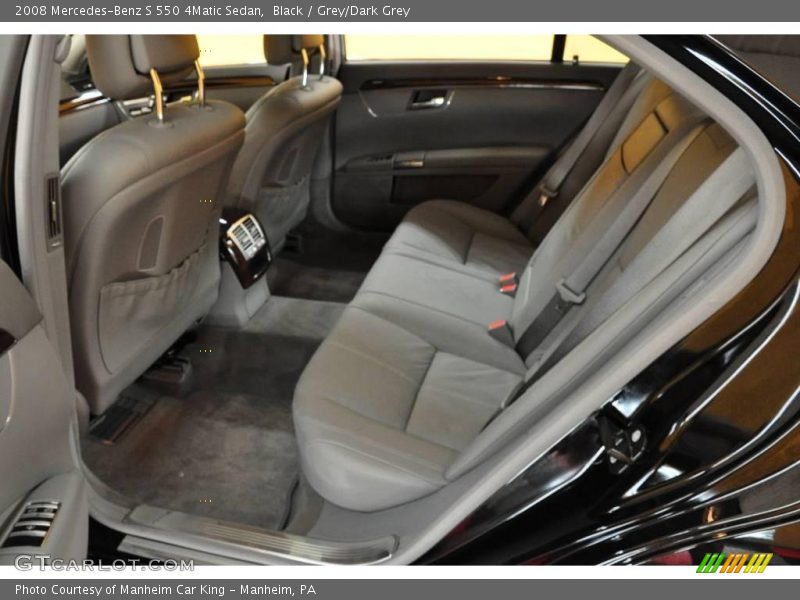 Black / Grey/Dark Grey 2008 Mercedes-Benz S 550 4Matic Sedan