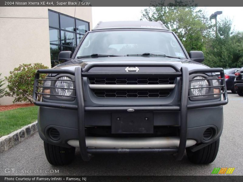 Super Black / Gray 2004 Nissan Xterra XE 4x4