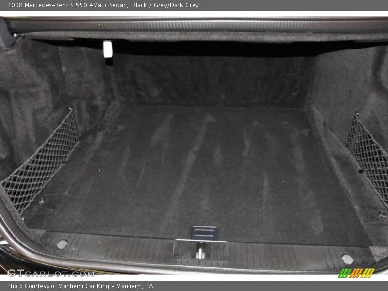 Black / Grey/Dark Grey 2008 Mercedes-Benz S 550 4Matic Sedan