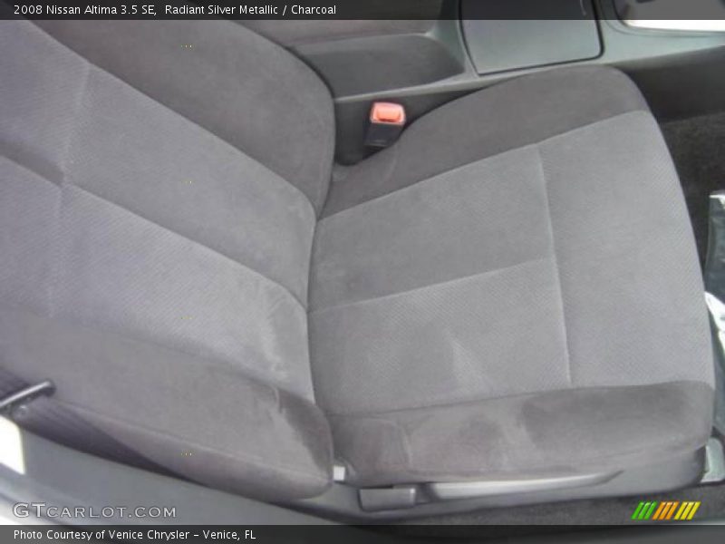 Radiant Silver Metallic / Charcoal 2008 Nissan Altima 3.5 SE