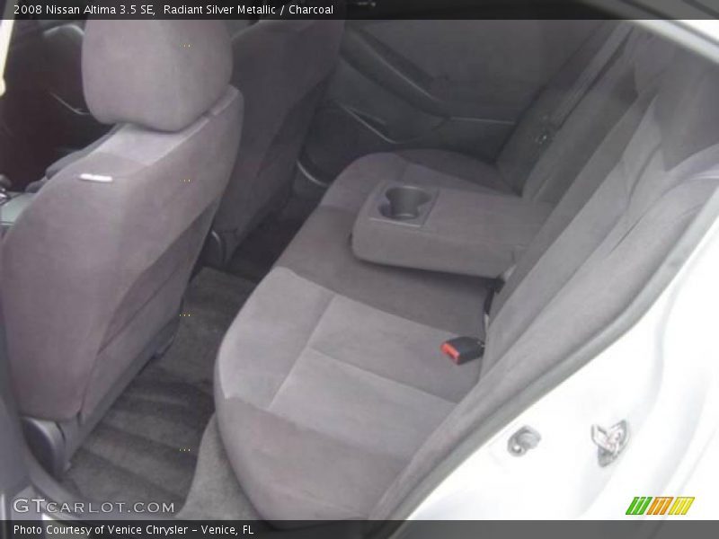 Radiant Silver Metallic / Charcoal 2008 Nissan Altima 3.5 SE