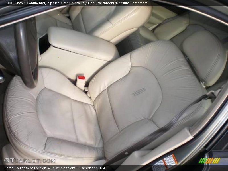 Spruce Green Metallic / Light Parchment/Medium Parchment 2000 Lincoln Continental