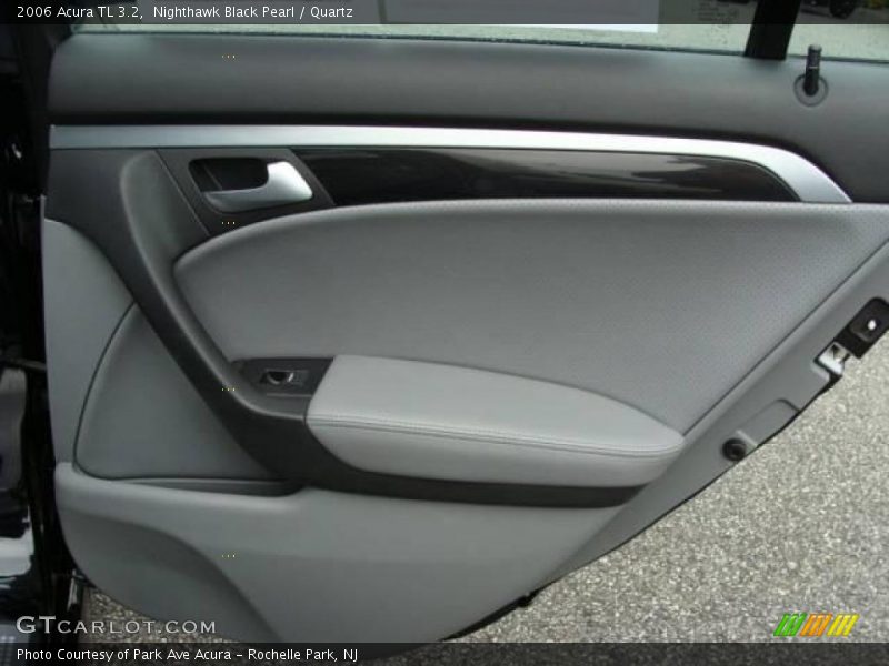 Nighthawk Black Pearl / Quartz 2006 Acura TL 3.2