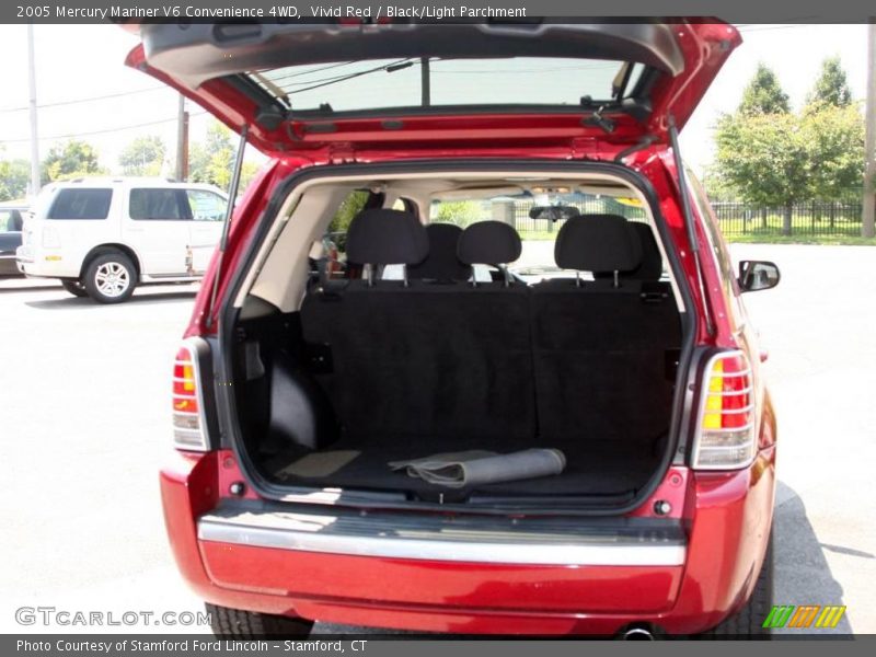 Vivid Red / Black/Light Parchment 2005 Mercury Mariner V6 Convenience 4WD