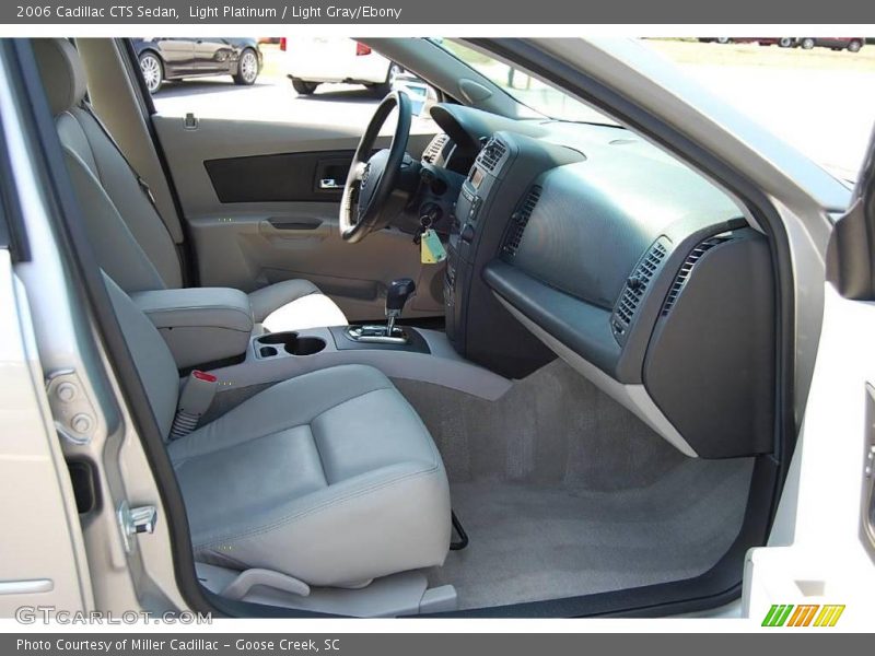Light Platinum / Light Gray/Ebony 2006 Cadillac CTS Sedan