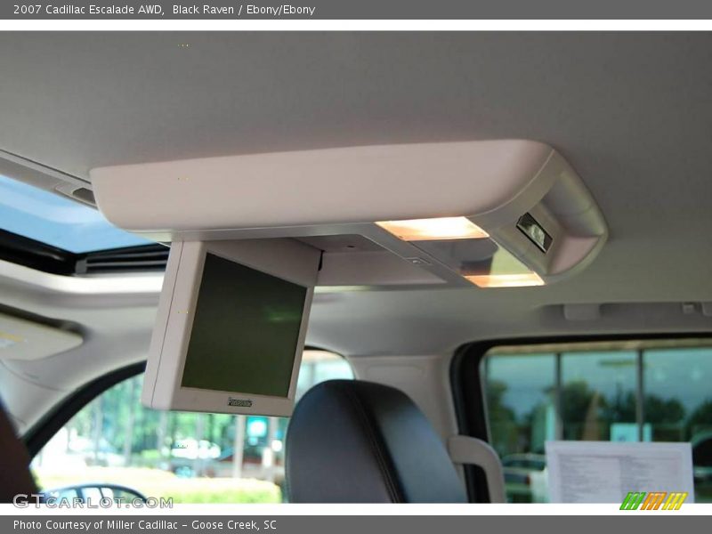 Black Raven / Ebony/Ebony 2007 Cadillac Escalade AWD