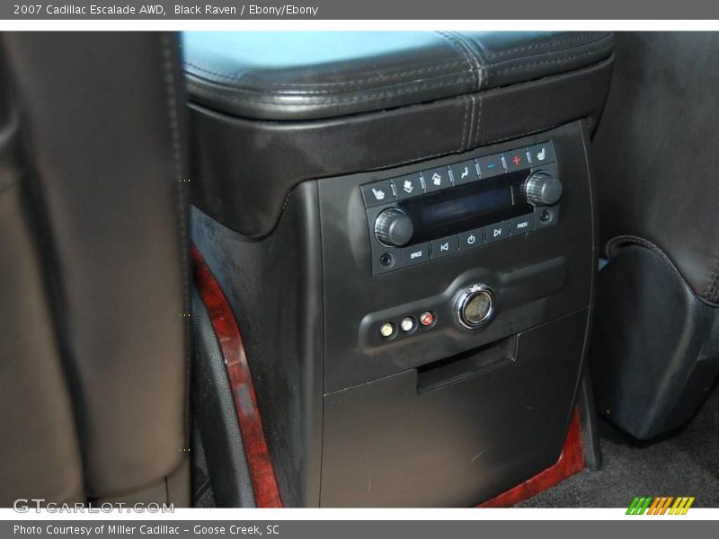 Black Raven / Ebony/Ebony 2007 Cadillac Escalade AWD
