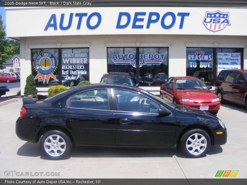 Black / Dark Slate Gray 2005 Dodge Neon SXT