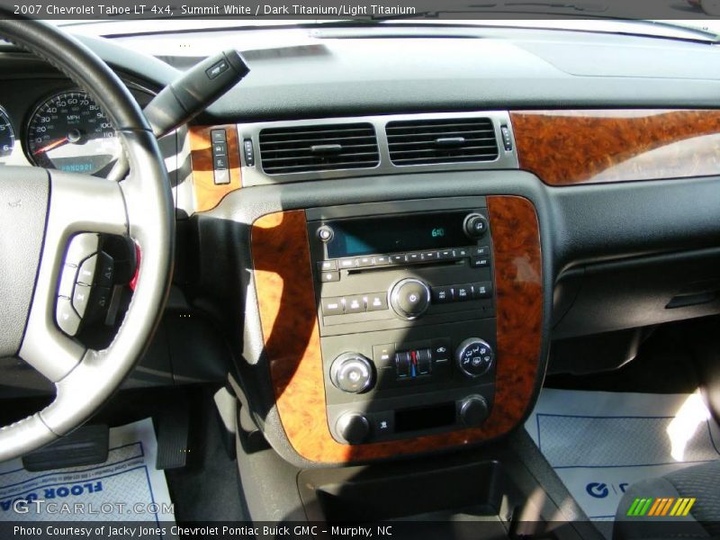 Summit White / Dark Titanium/Light Titanium 2007 Chevrolet Tahoe LT 4x4